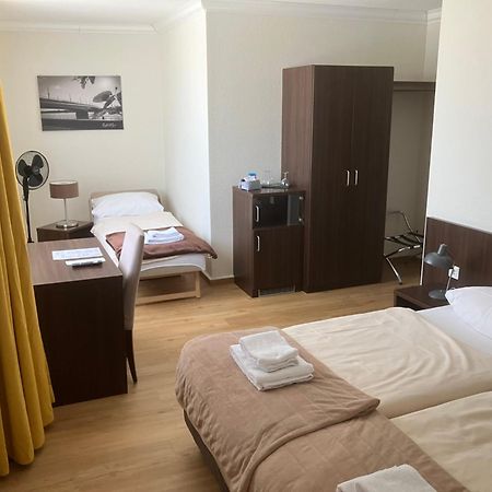 Hotel Mercedes City Бонн Экстерьер фото