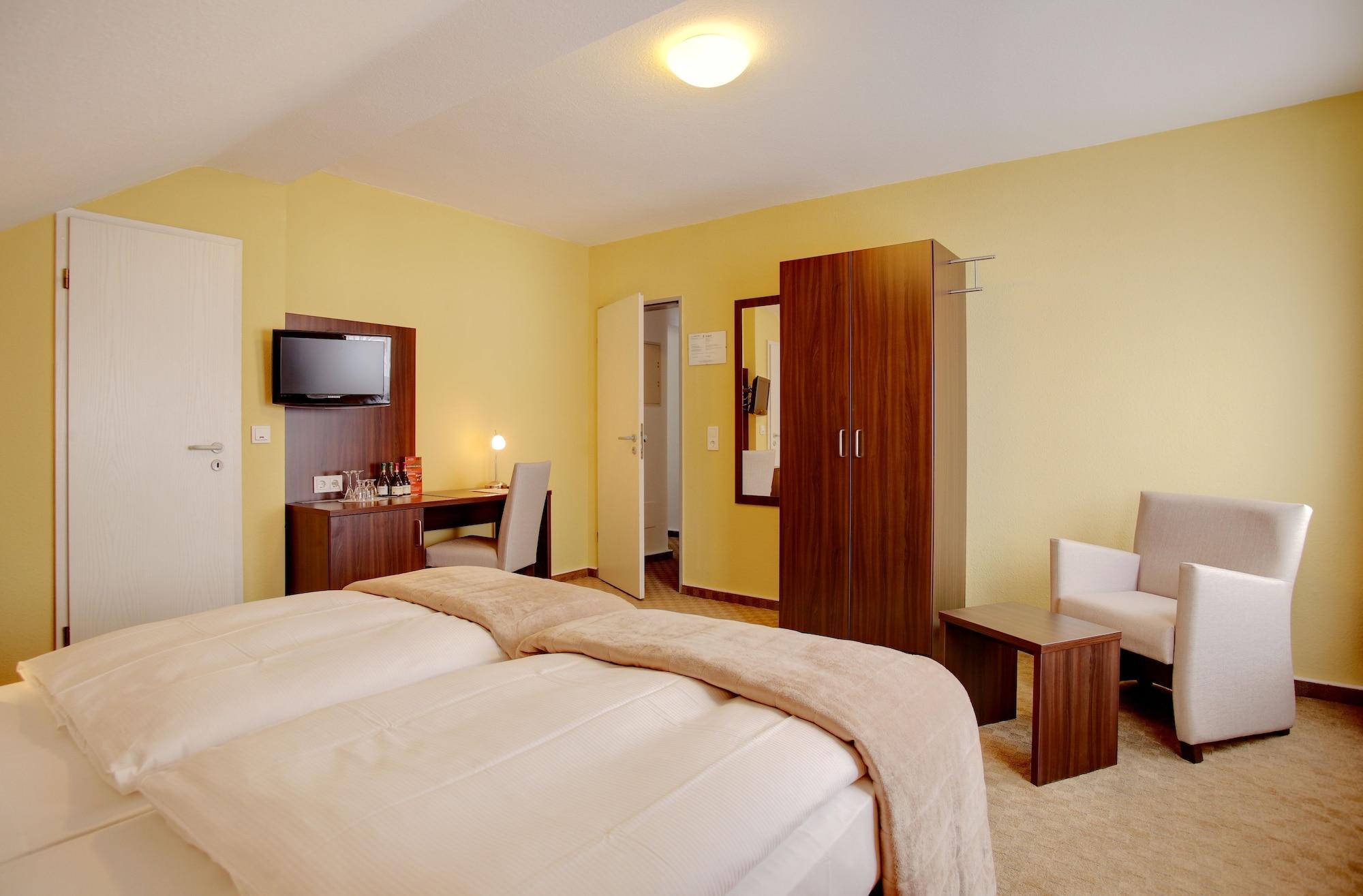 Hotel Mercedes City Бонн Экстерьер фото