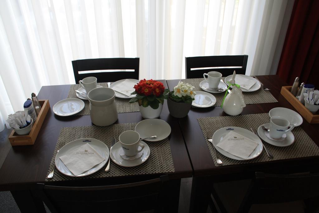 Hotel Mercedes City Бонн Экстерьер фото