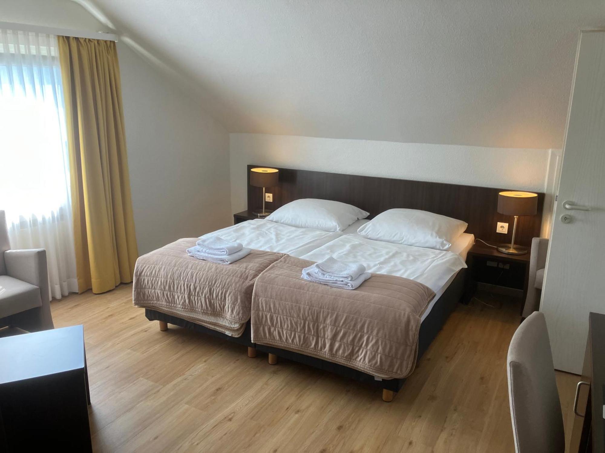 Hotel Mercedes City Бонн Экстерьер фото
